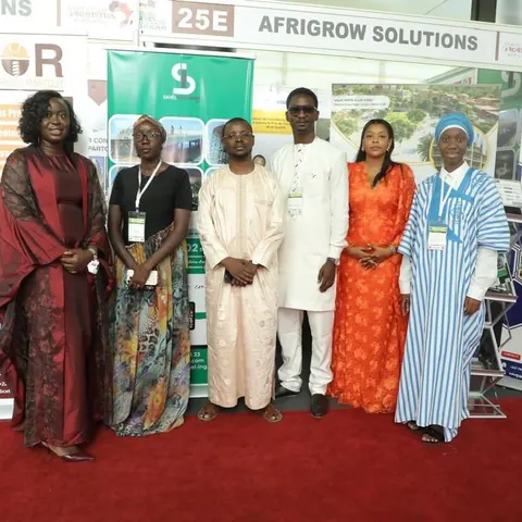 Photo – Les rideaux sont tirés sur le Salon SENHABITAT 2025